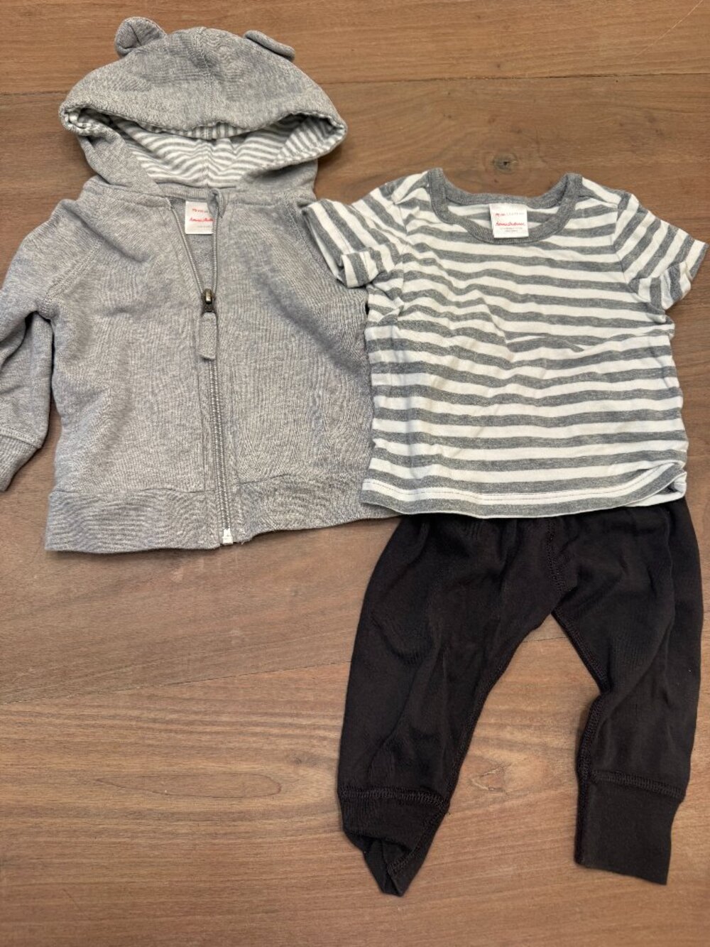 Hanna Andersson Gray 3-Piece Bundle Bear Hoodie Stripe Tee Joggers 6-12M